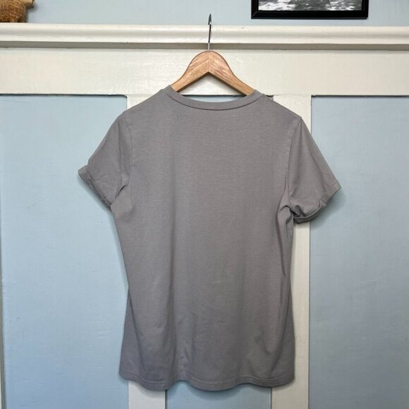 Baseball Grey & White Heart T-Shirt Medium - Picture 3 of 6